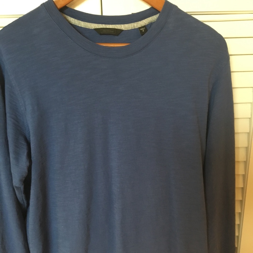 Men’s Saks fifth avenue L/S T-shirt